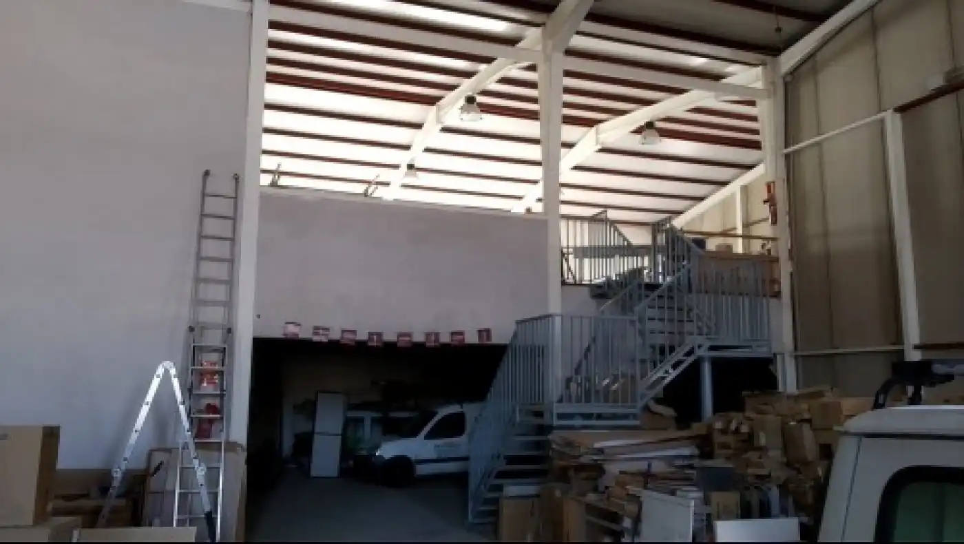 Nau industrial en venda a Berja