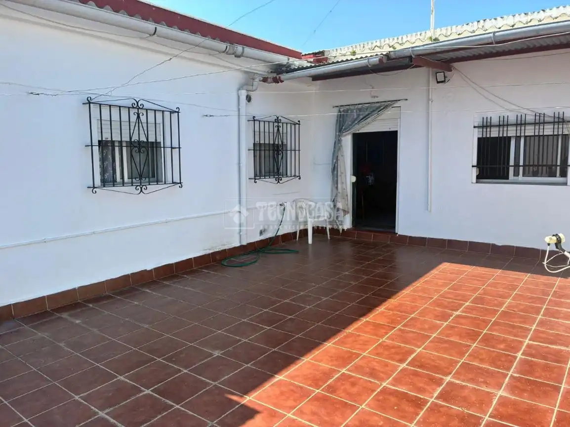 Detached homes for sale in Pilas