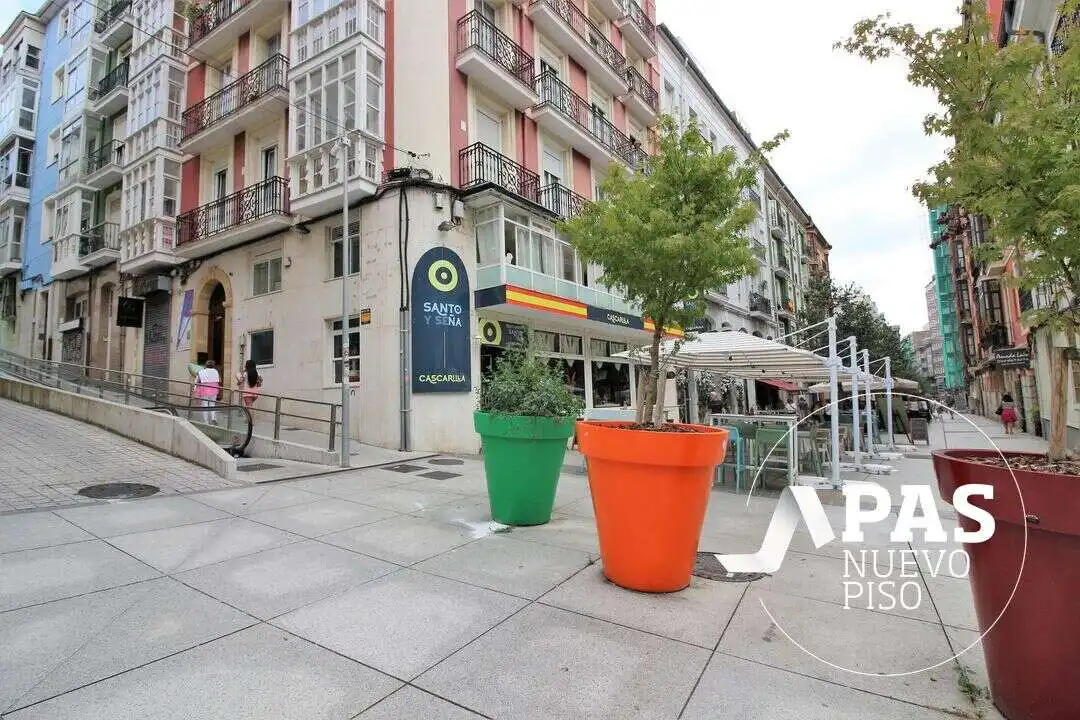 Terraza de Piso en venta en Santander con Alarma