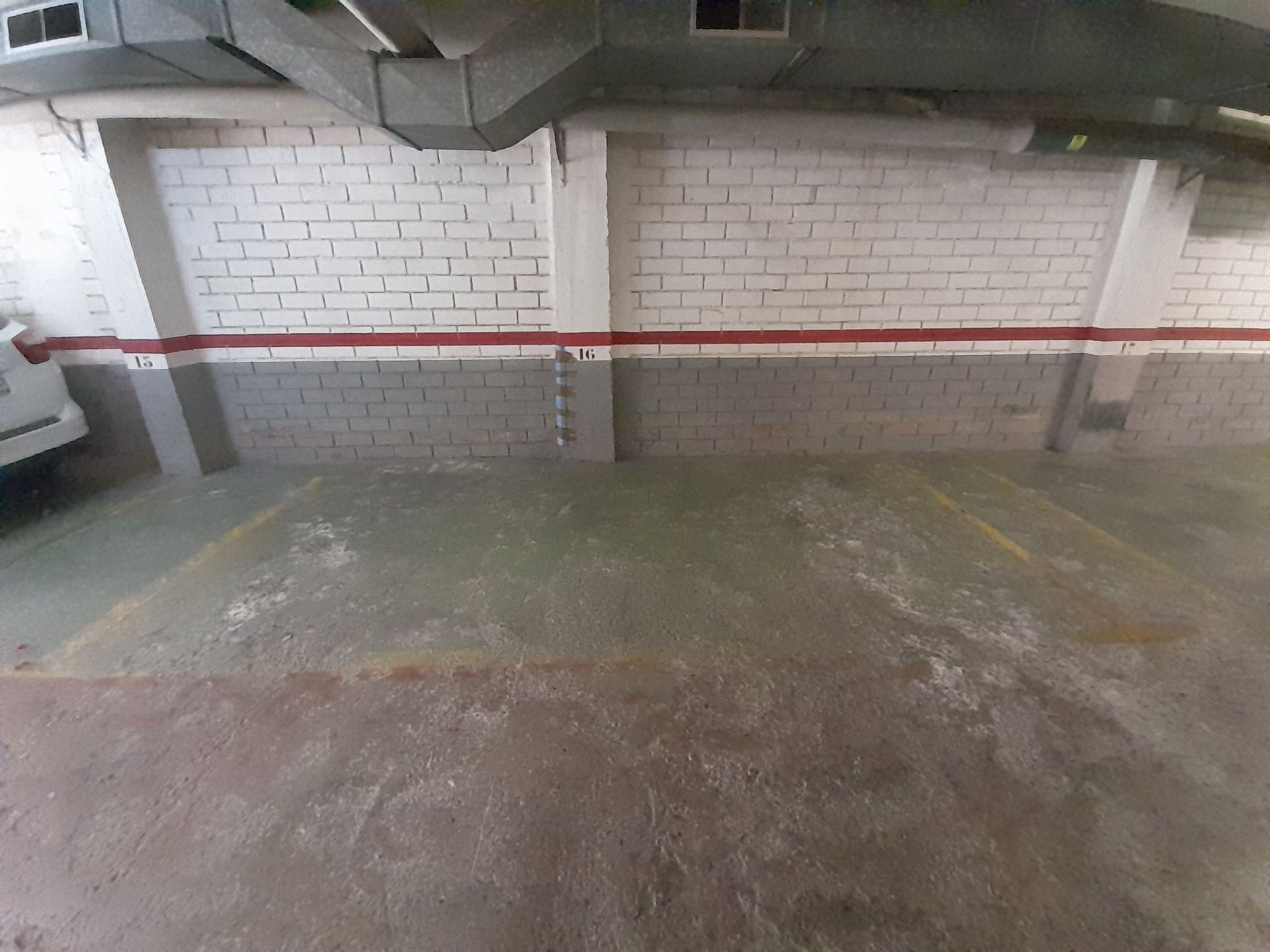 Garage to rent in Carrer de Francesc Moragas, Centre, Centre - Sant Josep - Sanfeliu, L'Hospitalet de Llobregat