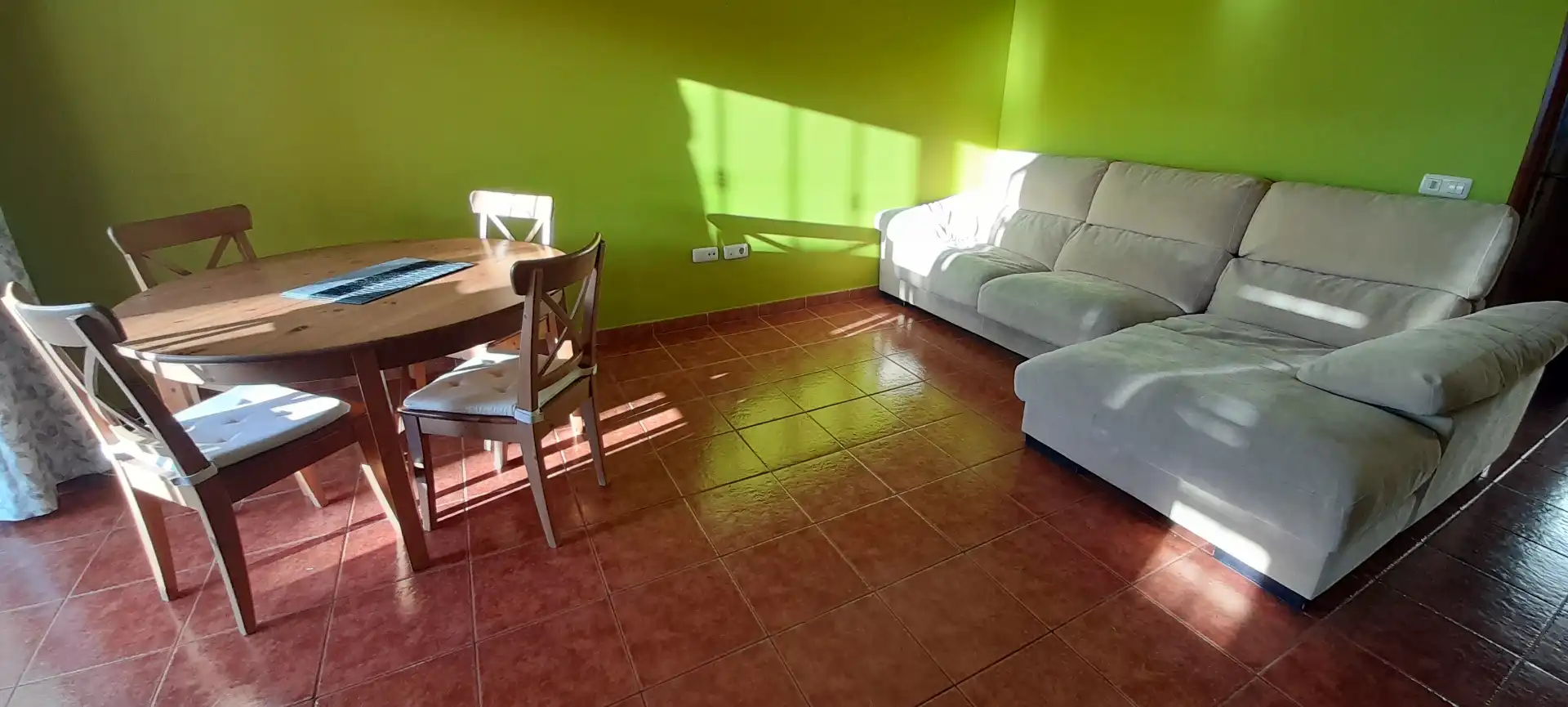 Living room of Detached homes for rent in Santa Cruz de Tenerife  with Air Conditioner, Terrace and Furnished