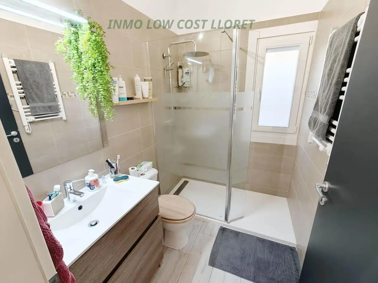 Bany de Casa o xalet en venda en Vidreres amb Aire condicionat, Jardí privat i Terrassa