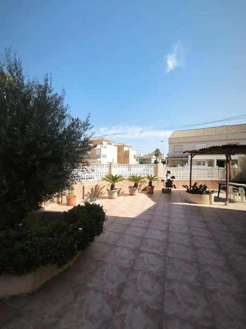 Villa avec piscine à vendre à Playa de los Locos, imagen 12