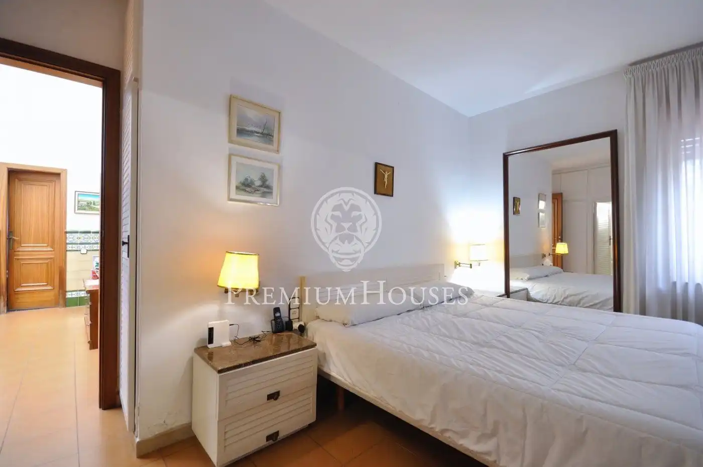 Houses for sale in Tiana