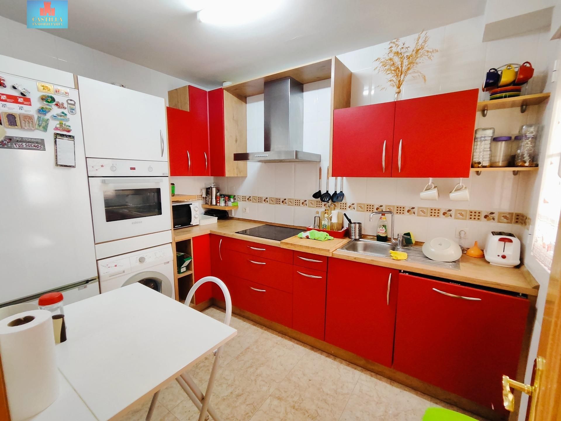 Kitchen of Single-family semi-detached for sale in Berrocalejo de Aragona  with Heating