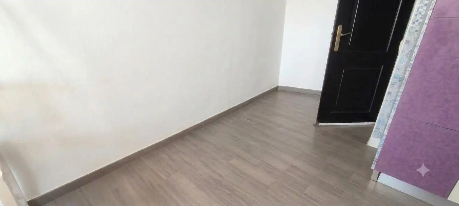 Dormitori de Dúplex en venda en Estepona amb Jardí privat, Terrassa i Piscina comunitària