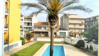 Piscina de Pis en venda en L'Estartit amb Aire condicionat, Calefacció i Terrassa