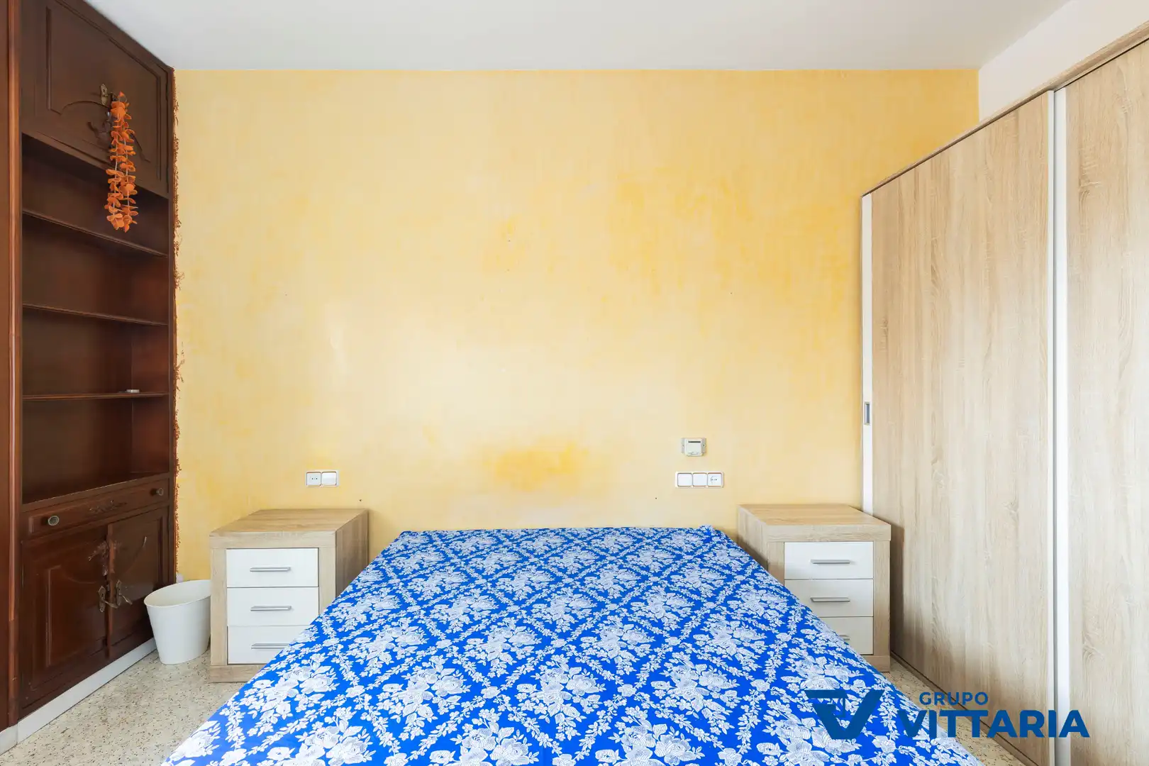 Habitación de Piso en venta en Almería con Amueblado