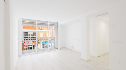 Foto 5 de Piso en venta en Calle Trafalgar, Girón - Las Delicias, Málaga Capital