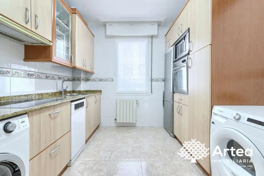 Kitchen of Flat for sale in Portugalete  with Heating and Balcony
