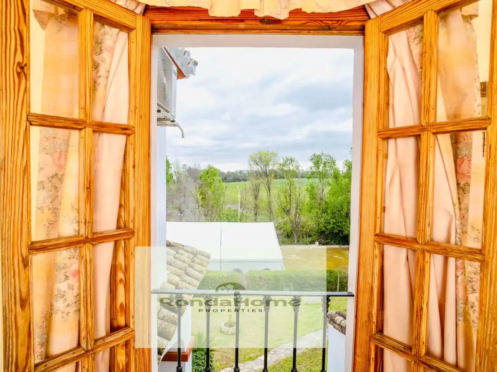 Country homes for sale in Villamartín