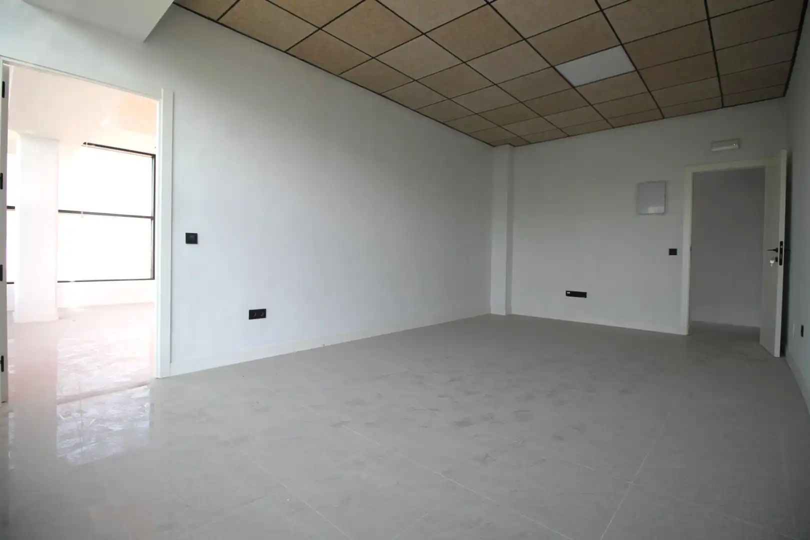 Industrial building to rent in Los Olivos - Los Ángeles, imagen 15