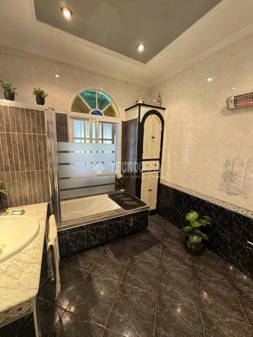 Baño de Finca rústica en venta en Utrera con Aire acondicionado, Calefacción y Amueblado