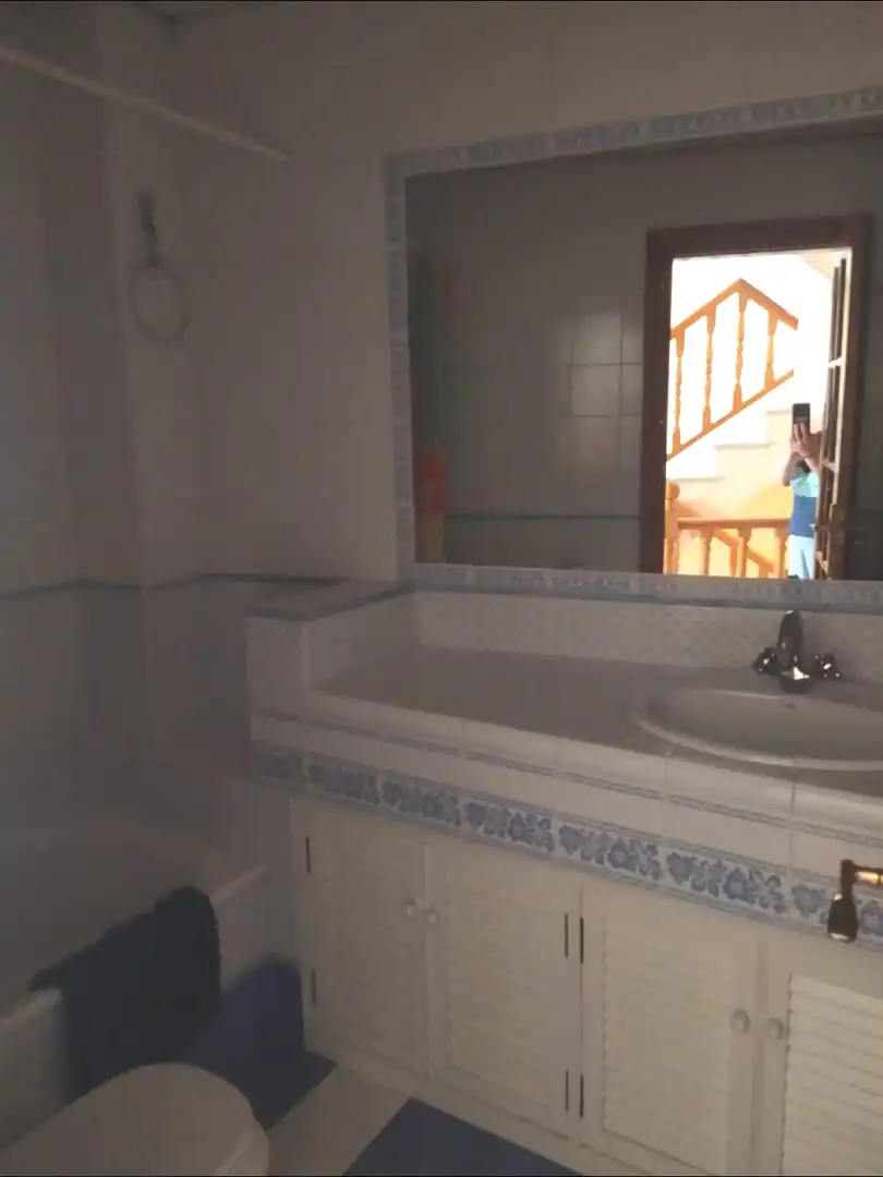 Badezimmer von Gebäude zum Verkauf in Maracena
