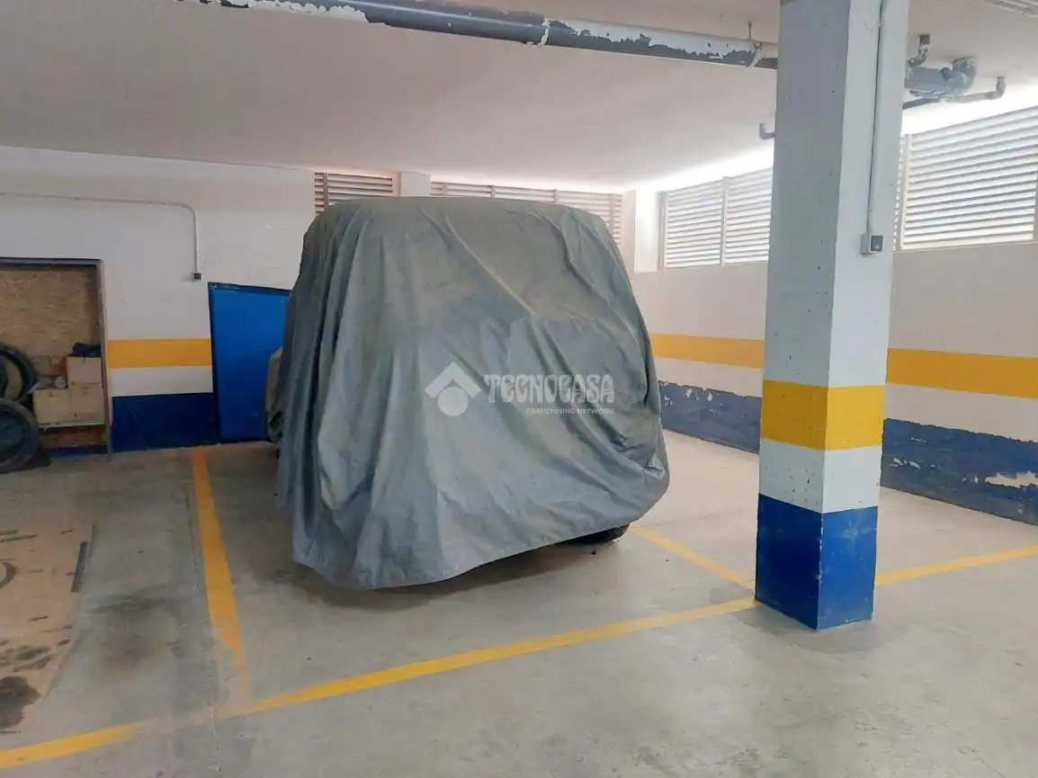 Parking de Piso en venta en Zaragoza con Aire acondicionado, Calefacción y Terraza