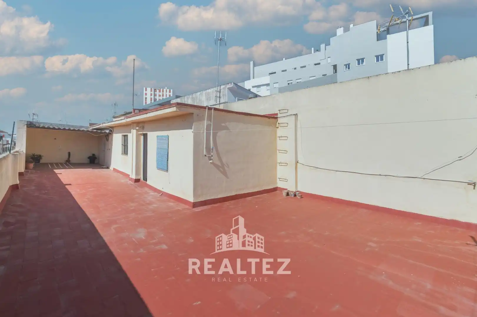 Exterior view of Flat for sale in Jerez de la Frontera  with Terrace, Balcony and Alarm