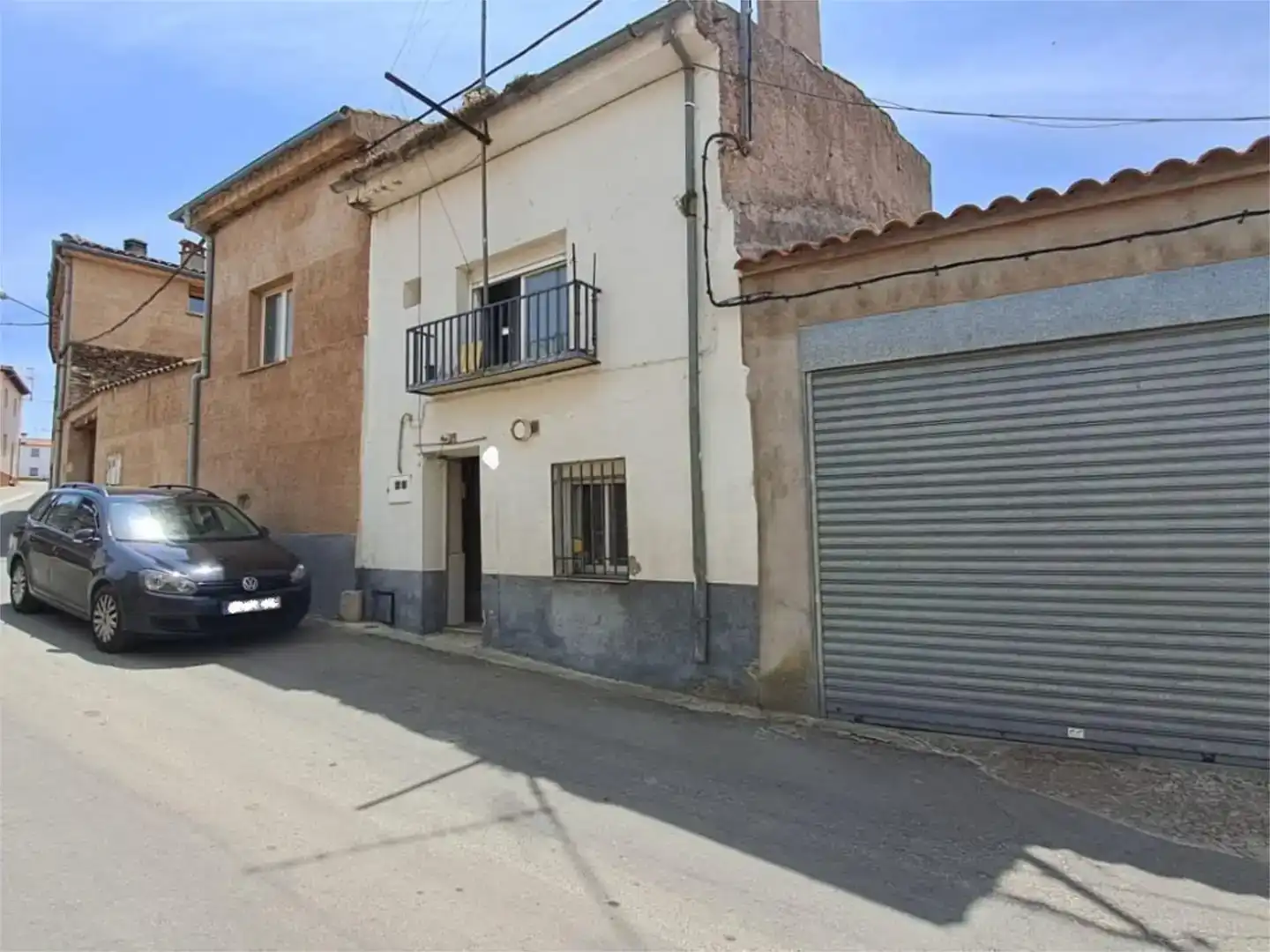 Vista exterior de Casa adosada en venda en Valdelacasa de Tajo