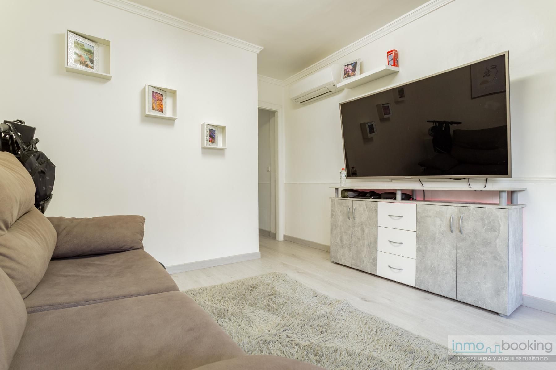 Sala de estar de Apartamento en venta en Salou con Aire acondicionado, Calefacción y Parquet