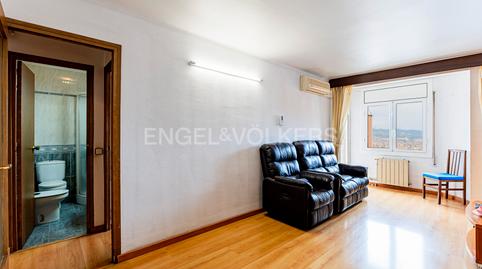 Foto 2 de Apartament en venda a El Carmel, Barcelona