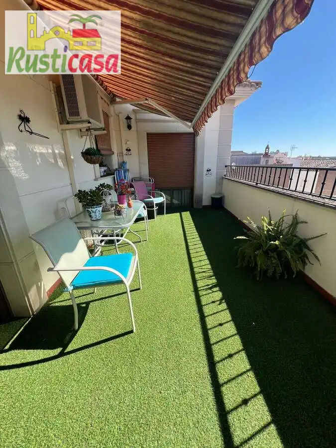 Balcony of Attic for rent in Bailén  with Air Conditioner, Terrace and Furnished