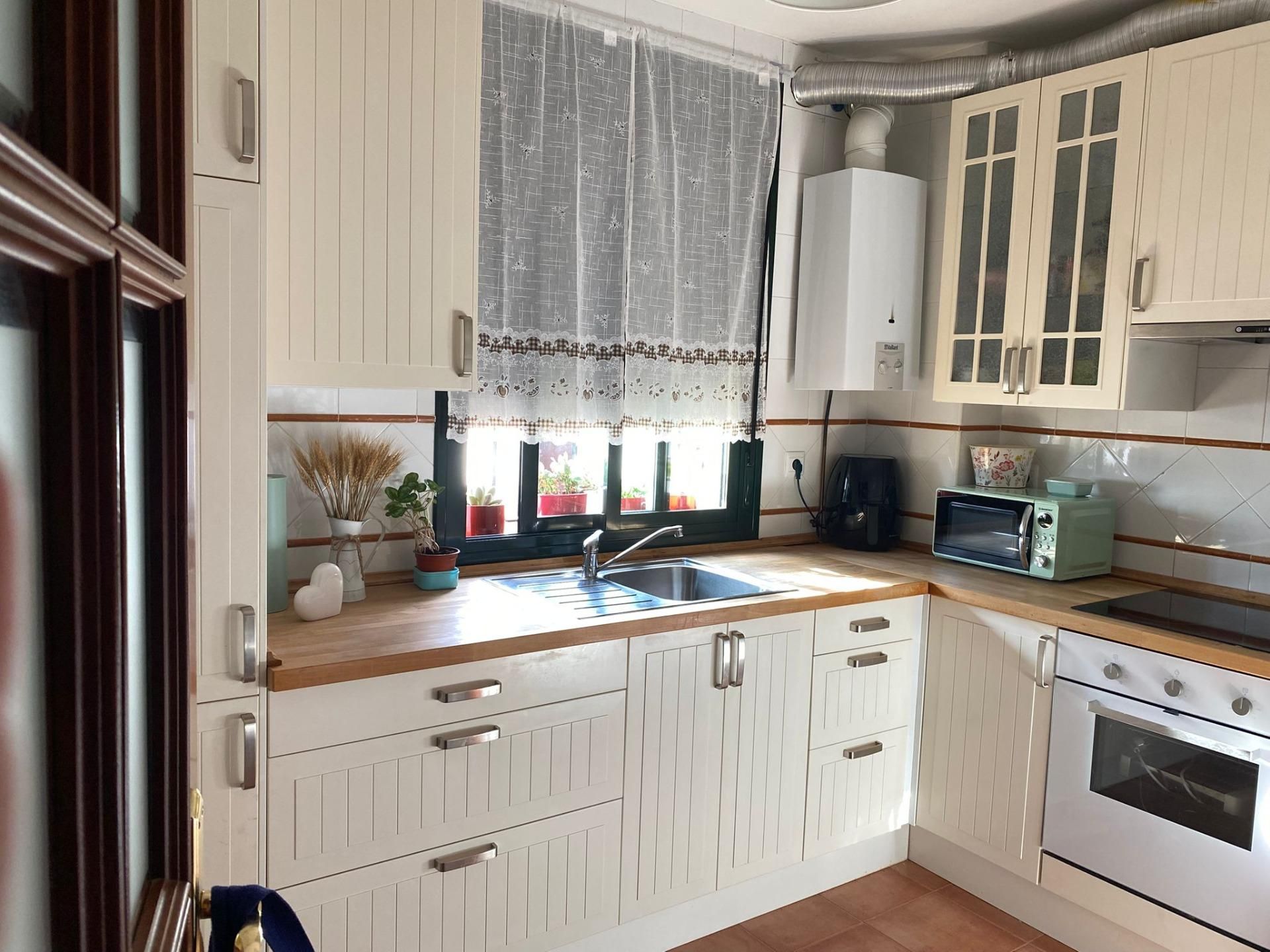 Flat for sale in Plaza Jabu José Rodríguez Scotto, Aracena