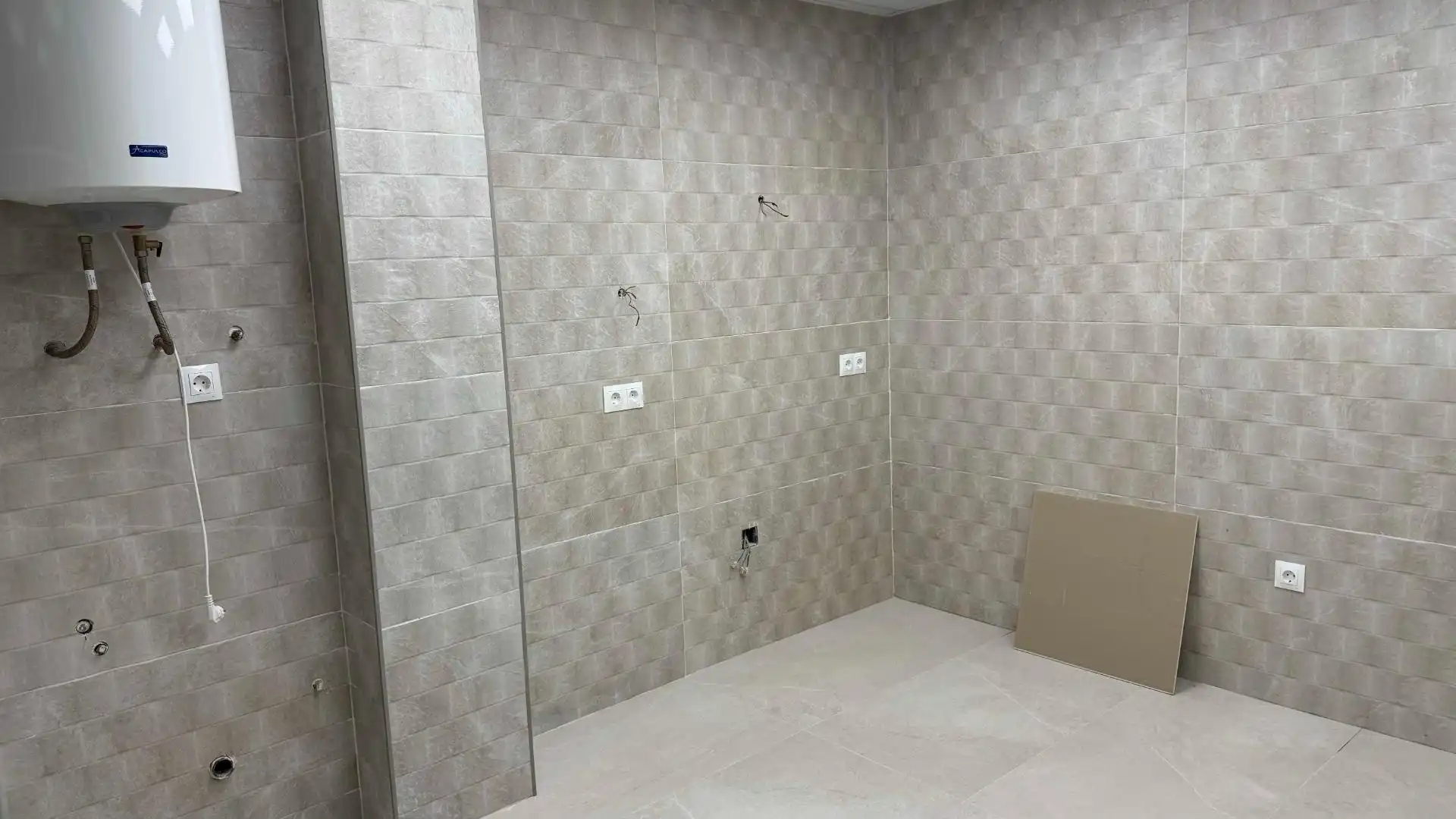 Bathroom of Flat for sale in Deltebre  with Air Conditioner, Heating and Terrace