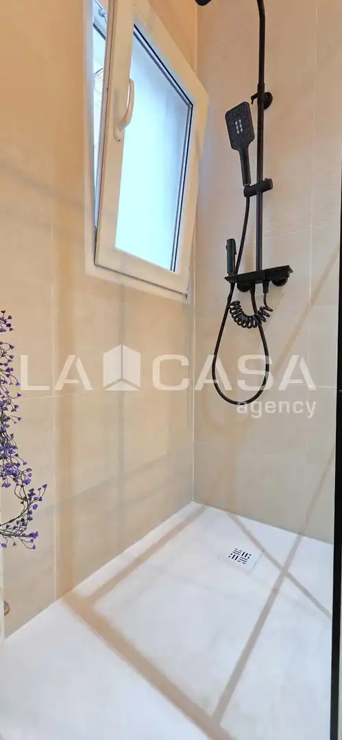 Baño de Piso en venta en Valladolid con Calefacción y Balcón
