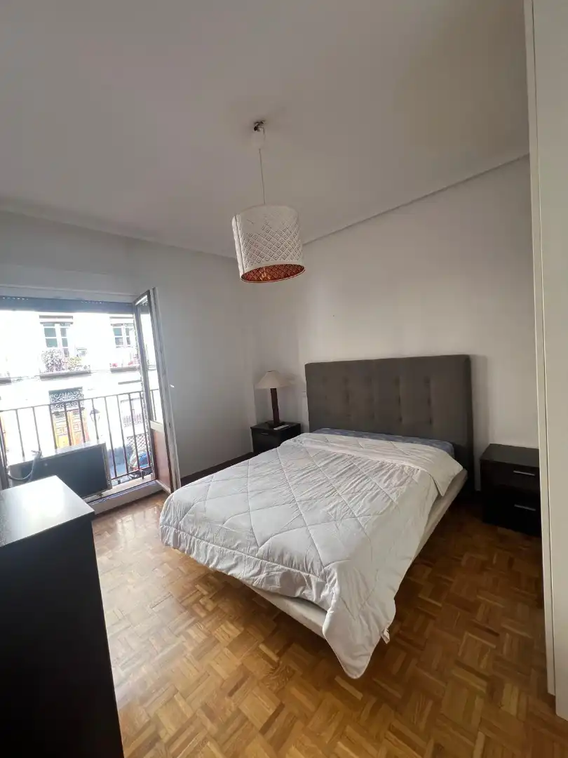 Bedroom of Flat for rent in Madrid  with Air Conditioner, Heating and Parquet flooring