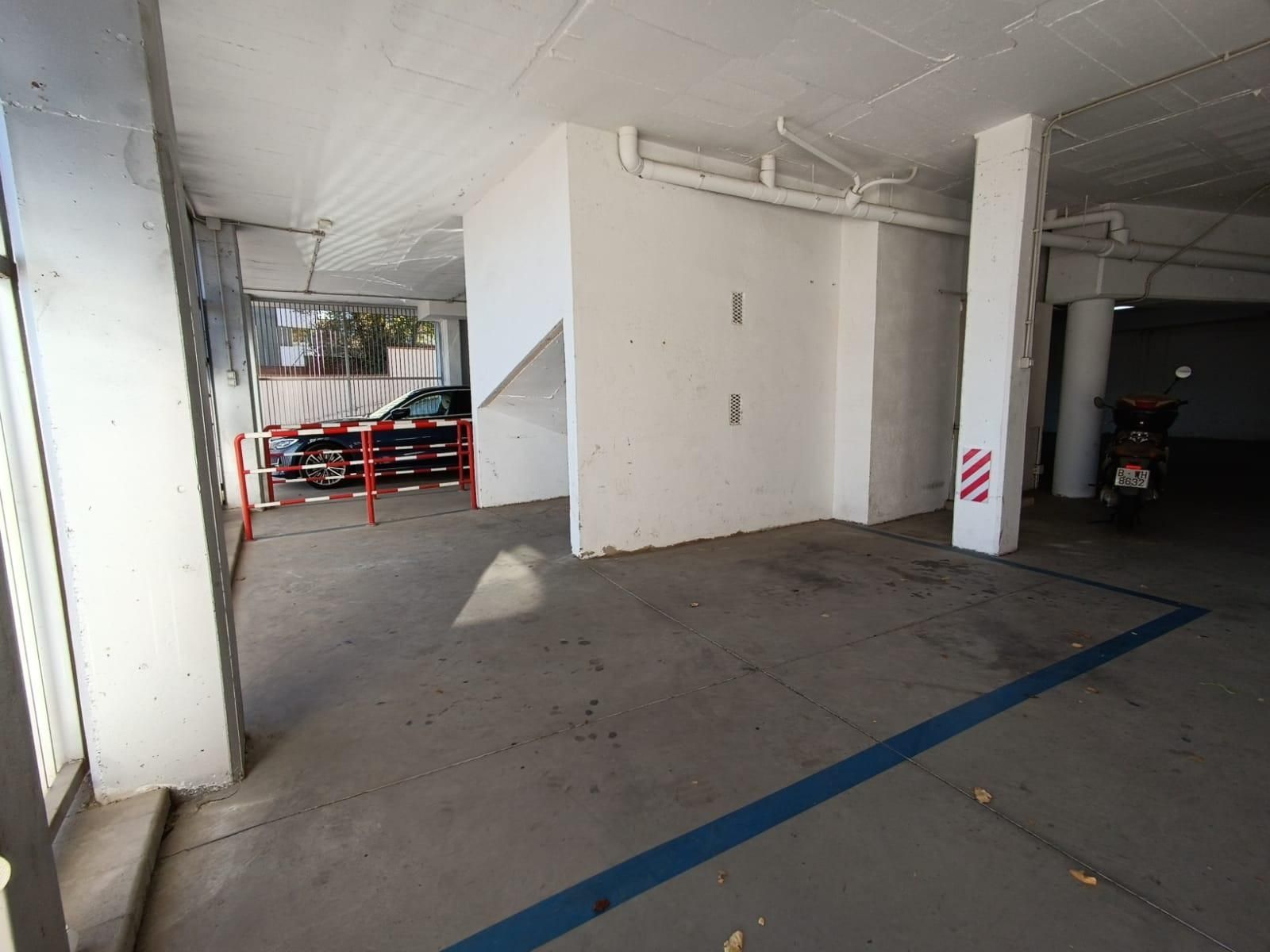 Parkplatz von Garage miete in Sentmenat