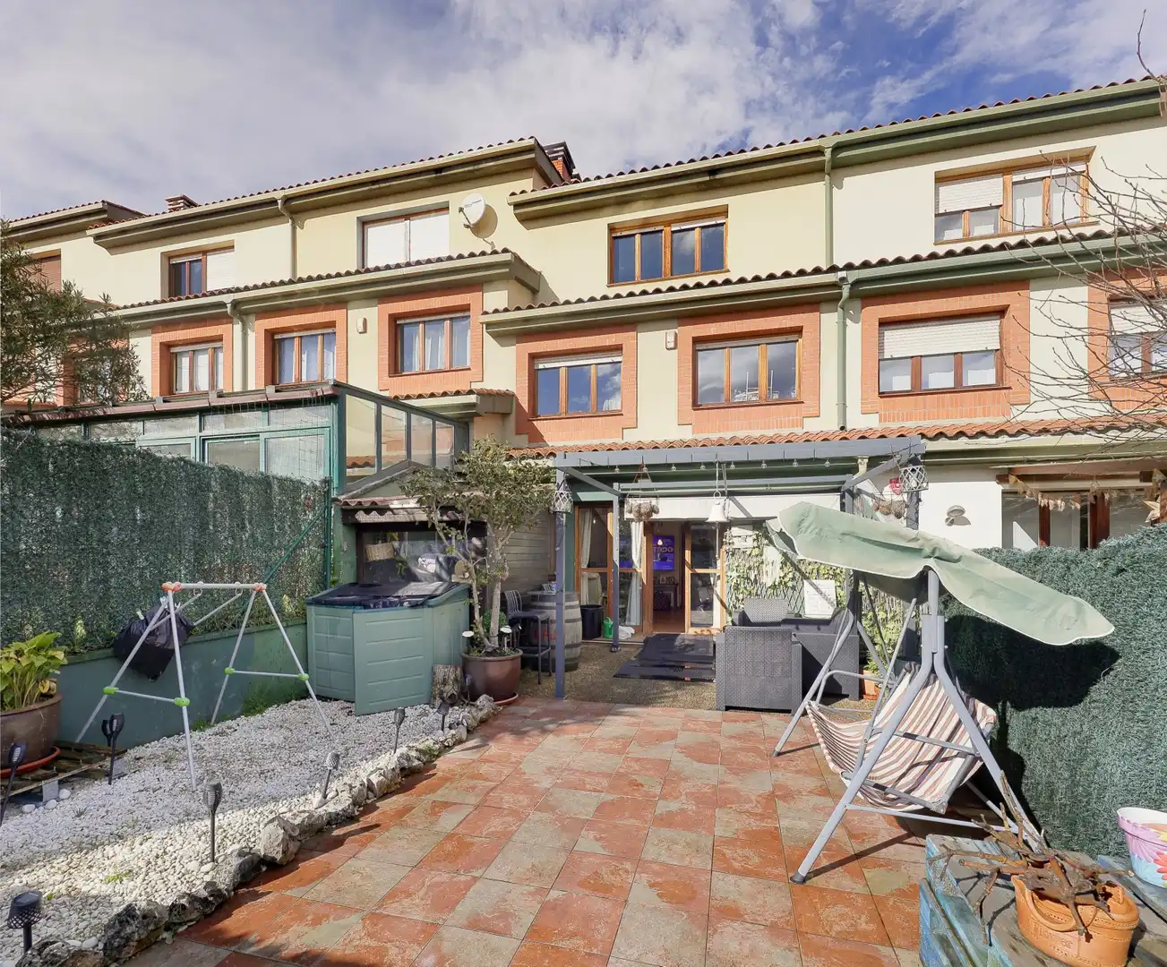 Vista exterior de Casa o chalet en venta en Siero con Calefacción, Jardín privado y Parquet