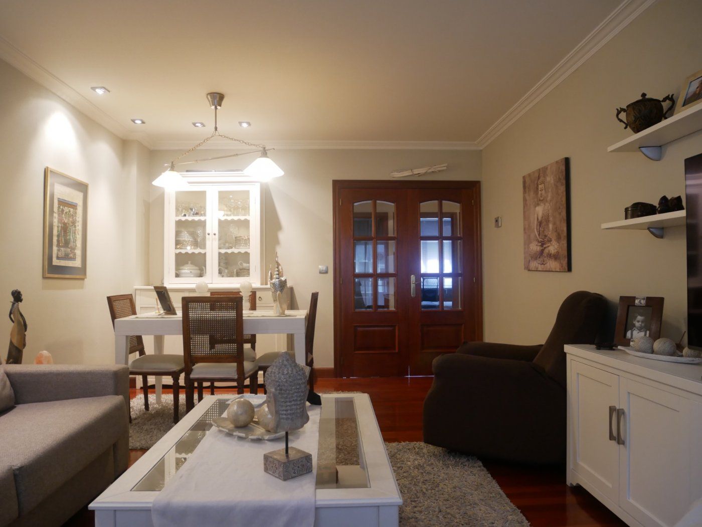 Living room of Flat for sale in Basauri   with Heating, Terrace and Storage room