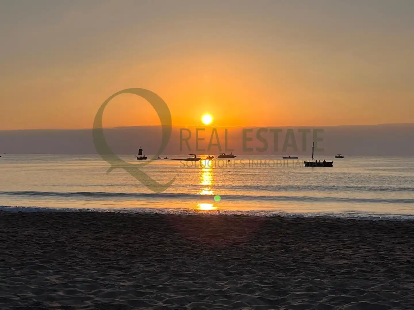 Exterior view of Flat for sale in El Campello  with Terrace, Furnished and Balcony