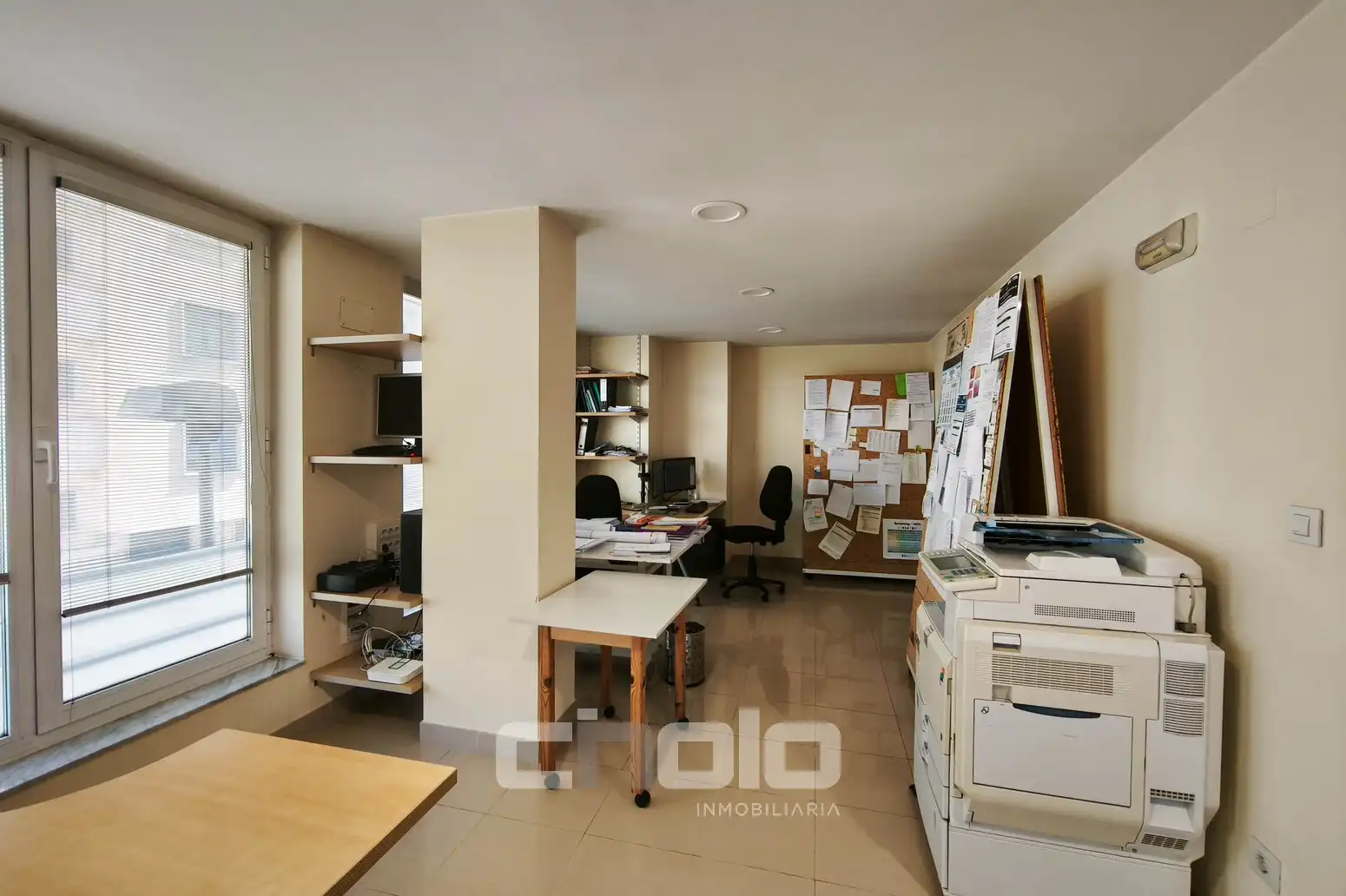 Office for sale in Lugo  with Heating
