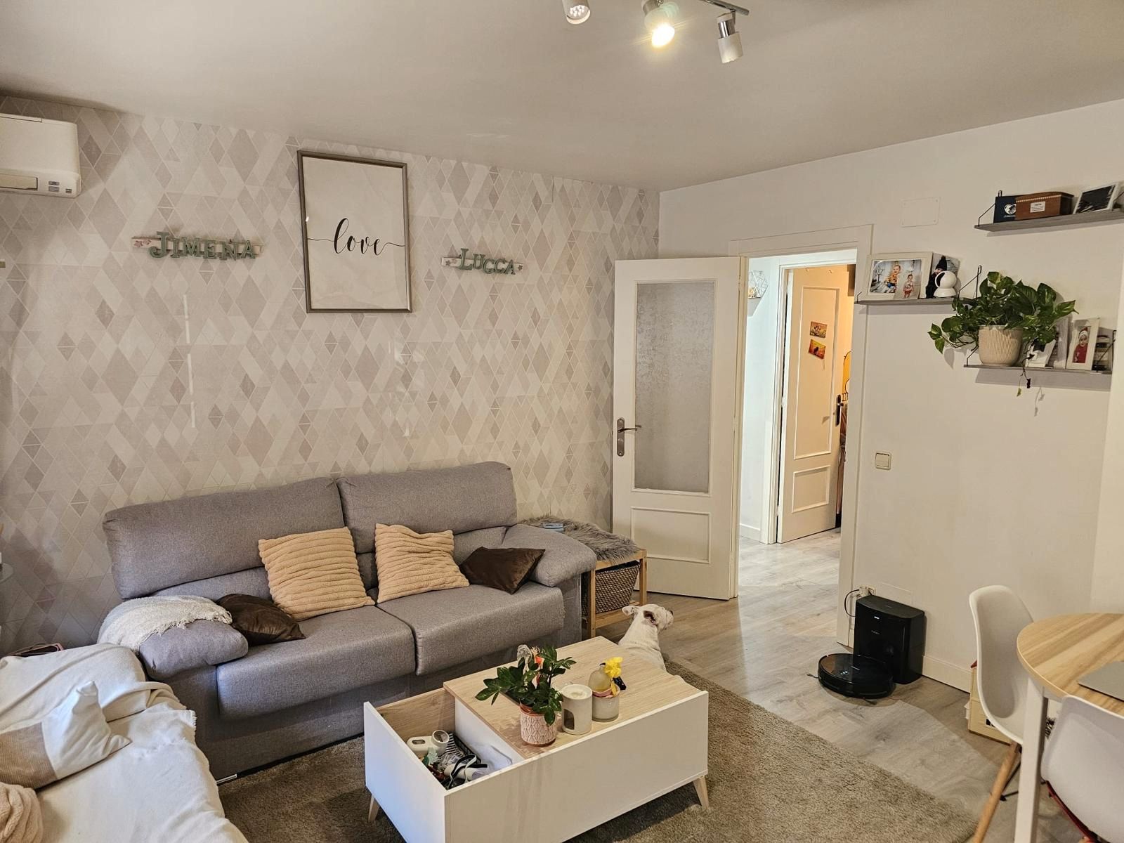 Sala d'estar de Pis en venda en San Sebastián de los Reyes amb Aire condicionat, Calefacció i Parquet