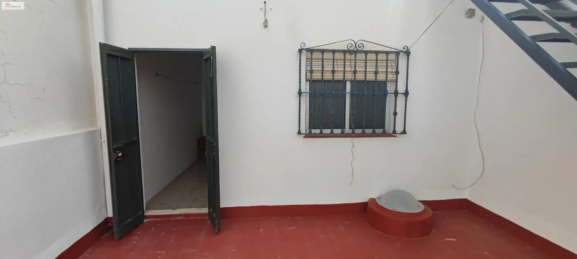 Casa adosada en venta en Alcalá del Río con Aire acondicionado, Terraza y Trastero