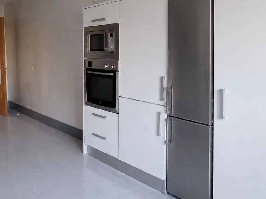 Cuina de Dúplex en venda en Burgos Capital amb Balcó