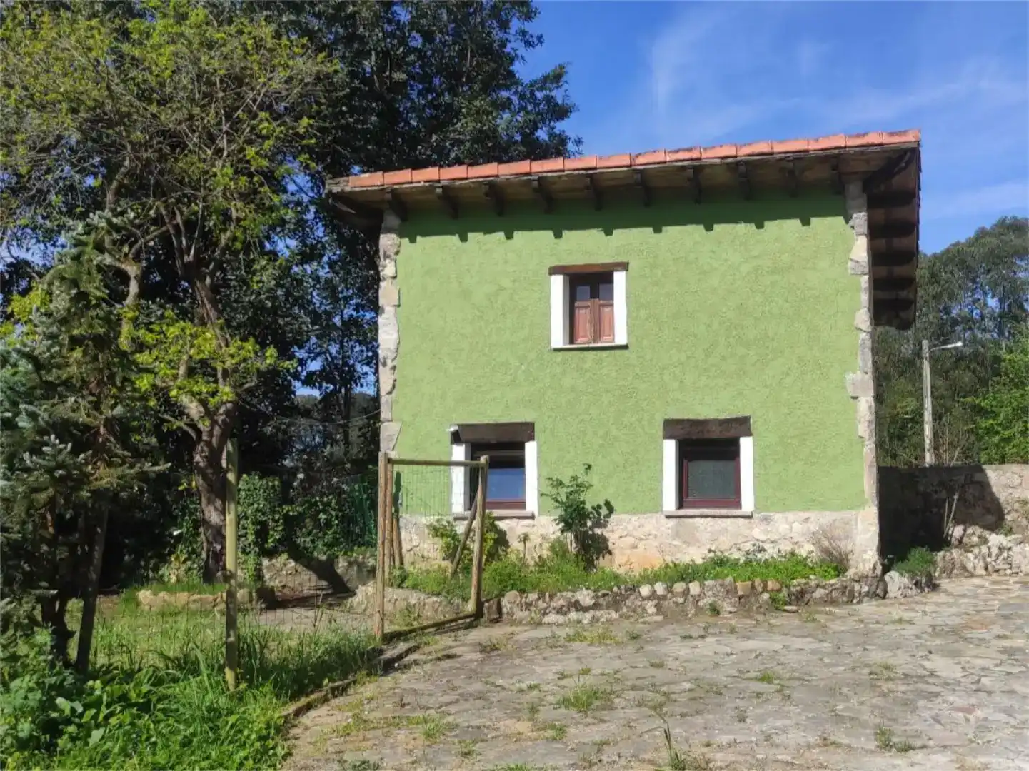 Vista exterior de Casa o xalet en venda en Llanes