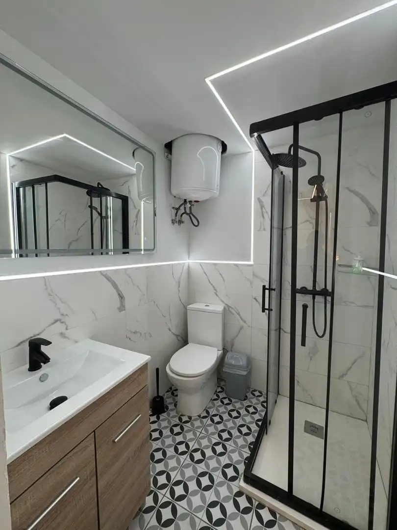 Baño de Edificio en venta en Benidorm