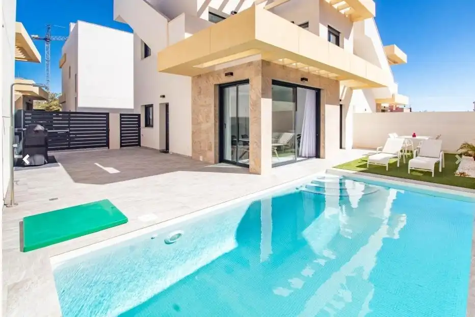 Villa avec terrasse à vendre à Calle Calle Taray
