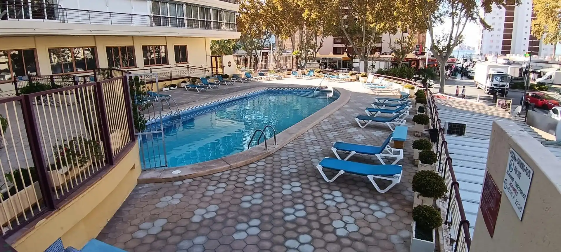 Apartamento con piscina en venta en Playa de Levante, imagen 32