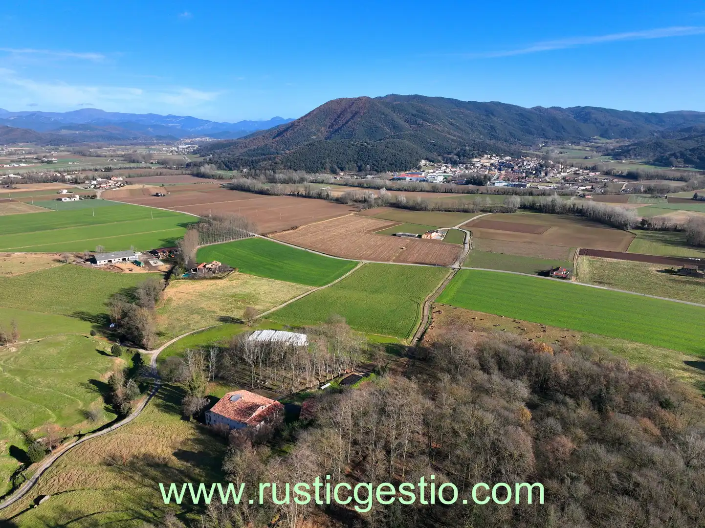 Finca rústica en venda a La Vall d'en Bas