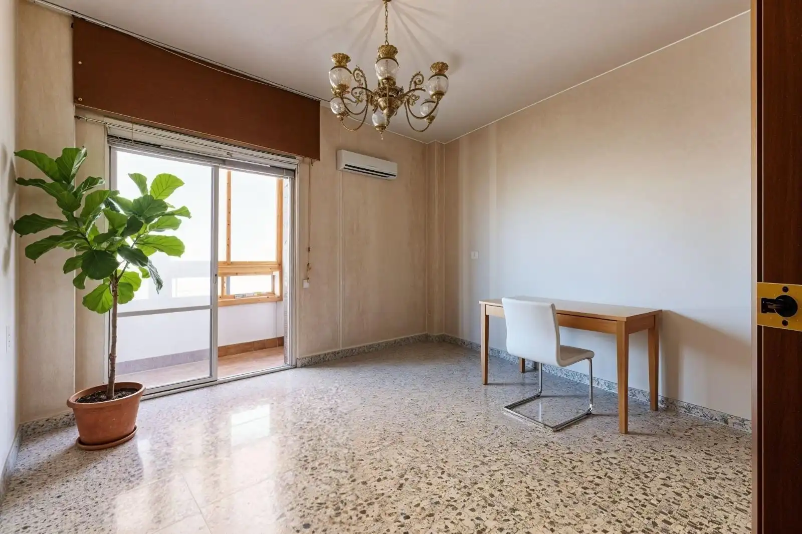 Menjador de Pis en venda en  Murcia Capital amb Balcó