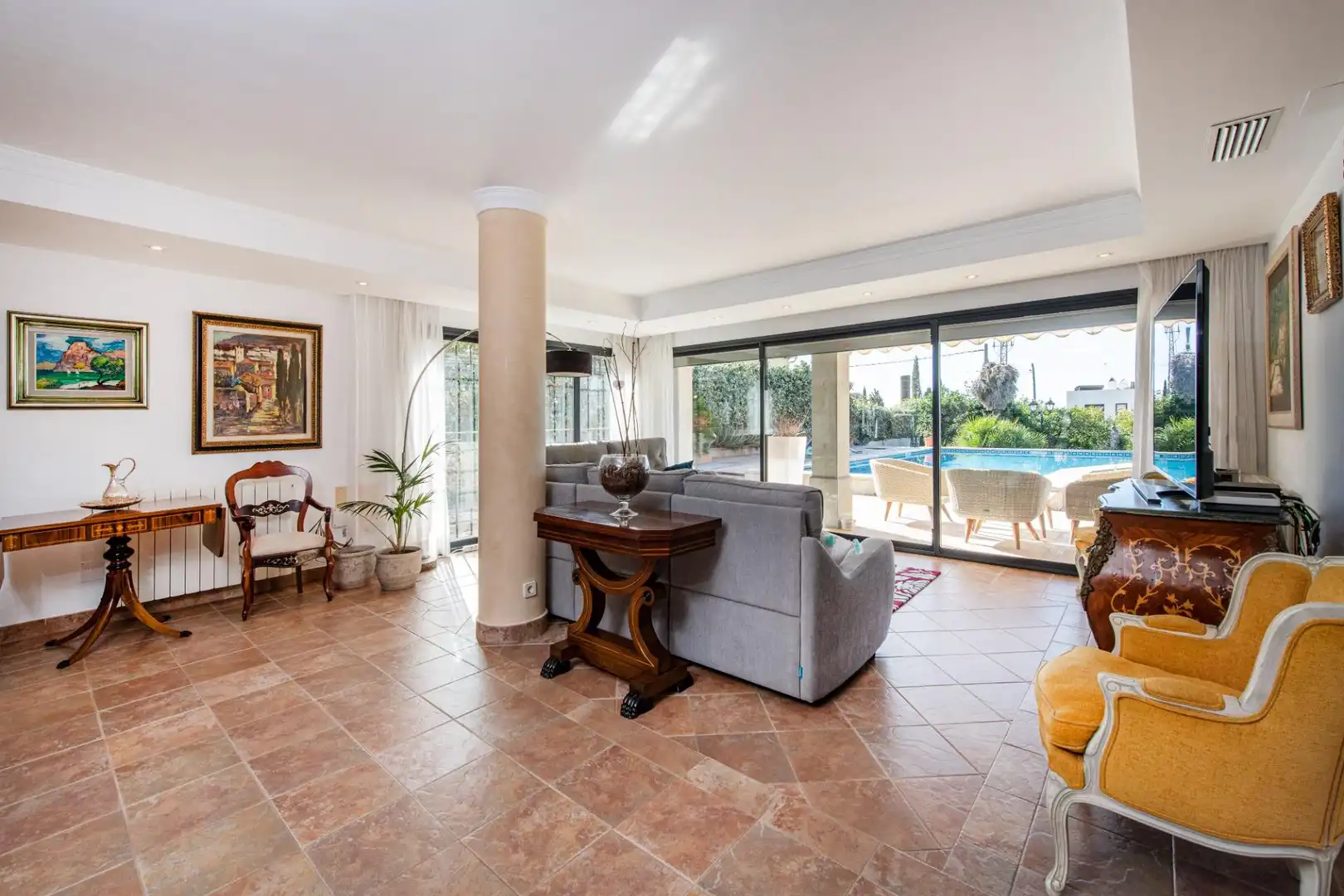 Sala d'estar de Casa o xalet en venda en Marratxí amb Aire condicionat, Calefacció i Jardí privat