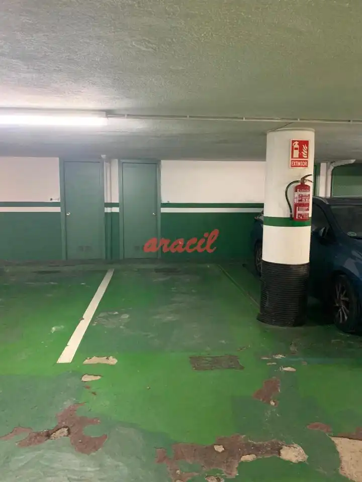 Parkplatz zum Verkauf in Centro, imagen 2