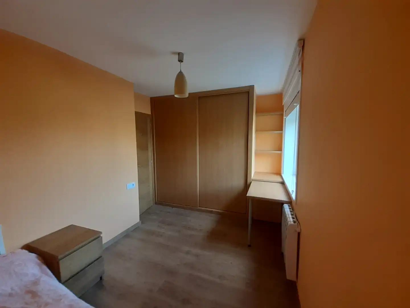 Bedroom of Flat for rent in Santiago de Compostela   with Heating, Furnished and Oven