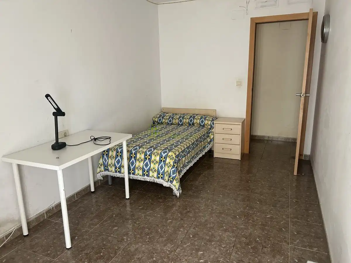 Piso en venta en Vicente sos baynat, Estación - Universidad