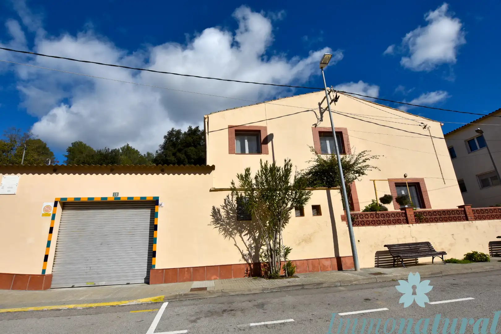 Casa con jardín en venta en Carrer de la Creu de Sant Pau