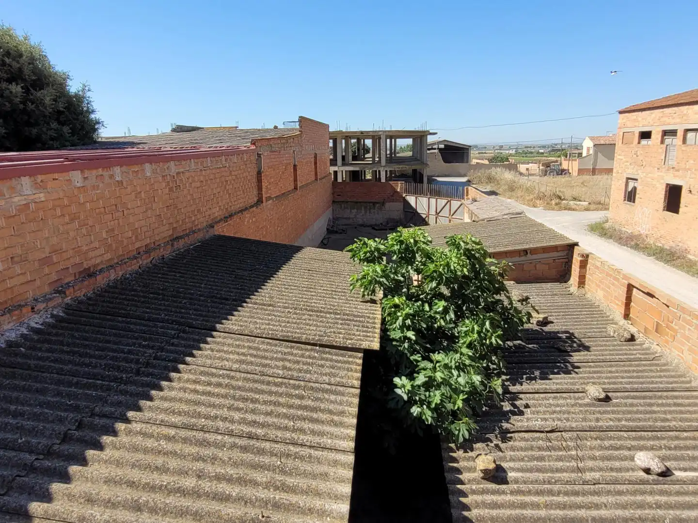 Vista exterior de Casa adosada en venta en Bellcaire d'Urgell
