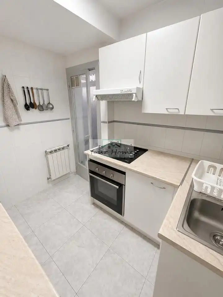 Kitchen of Flat for sale in Alcobendas  with Air Conditioner, Heating and Terrace