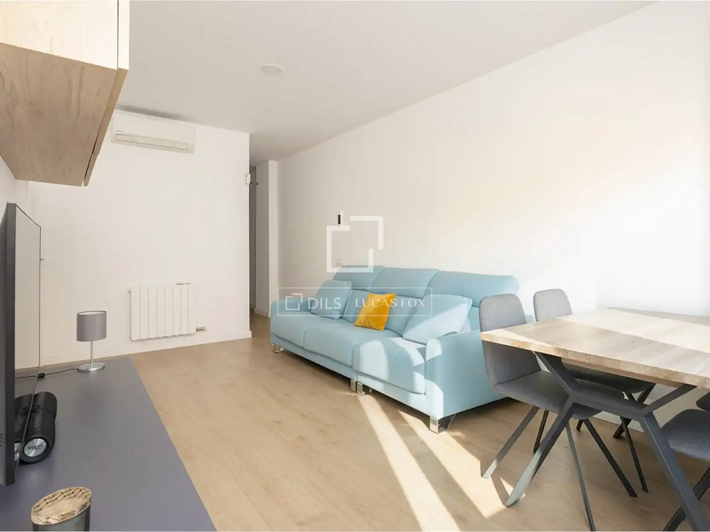 Wohnzimmer von Wohnung zum Verkauf in Barcelona mit Klimaanlage, Möbliert und Balkon